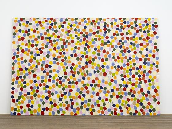 ‹Spot Painting›, 1986, Household gloss on board, 243.8 × 365.8 cm. Private Collection. © Damien Hirst and Science Ltd. All rights reserved, DACS 2026. Photographed by Prudence Cuming Associates